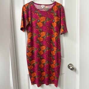 NWOT Lularoe Julia dress, gorgeous floral pattern with vibrant colors, size M